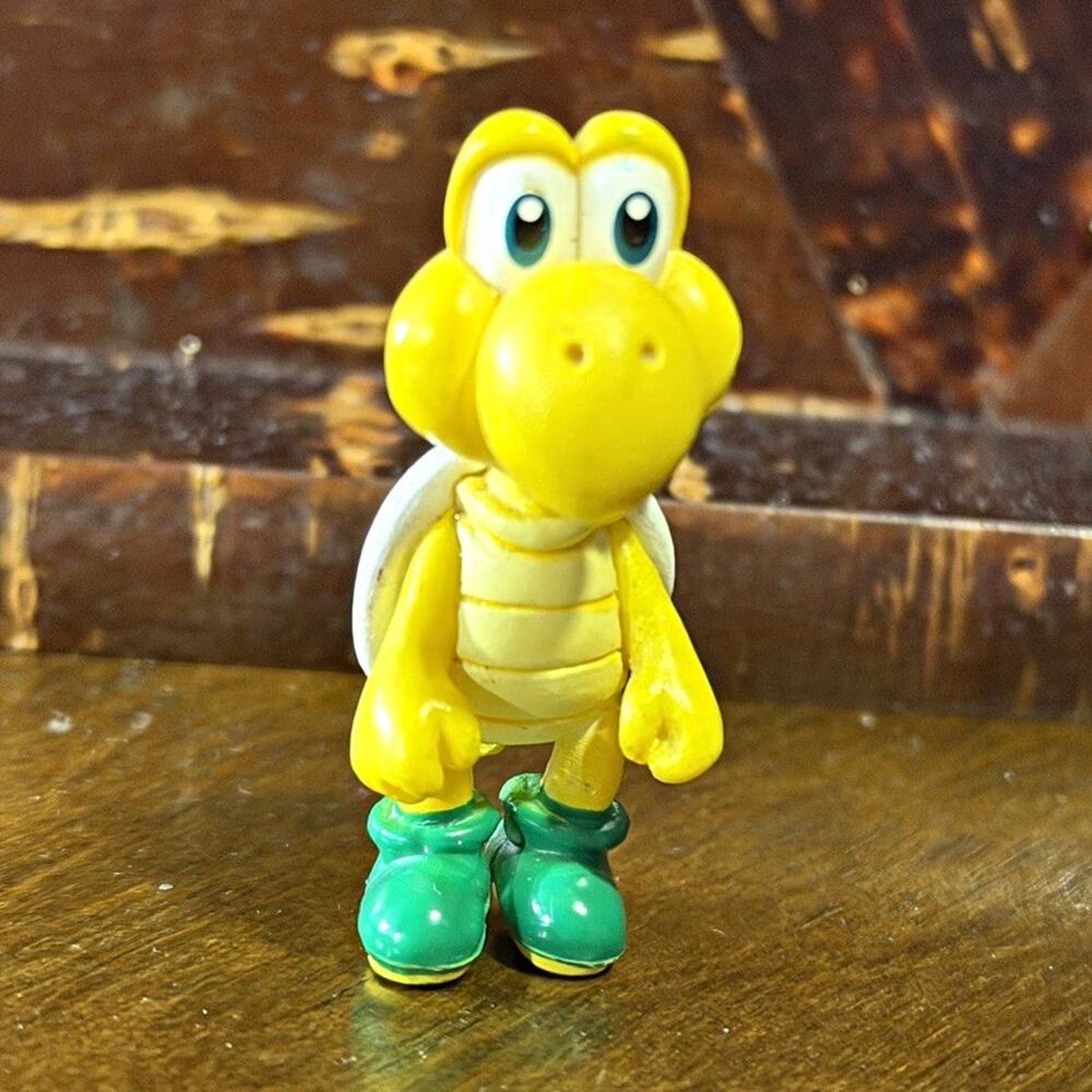 Nintendo Super Mario Koopa Troopa Figurine Rubber 2in 2007 collectible